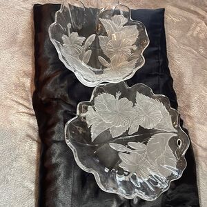 Savoir Vivre Hibiscus bowl and tray